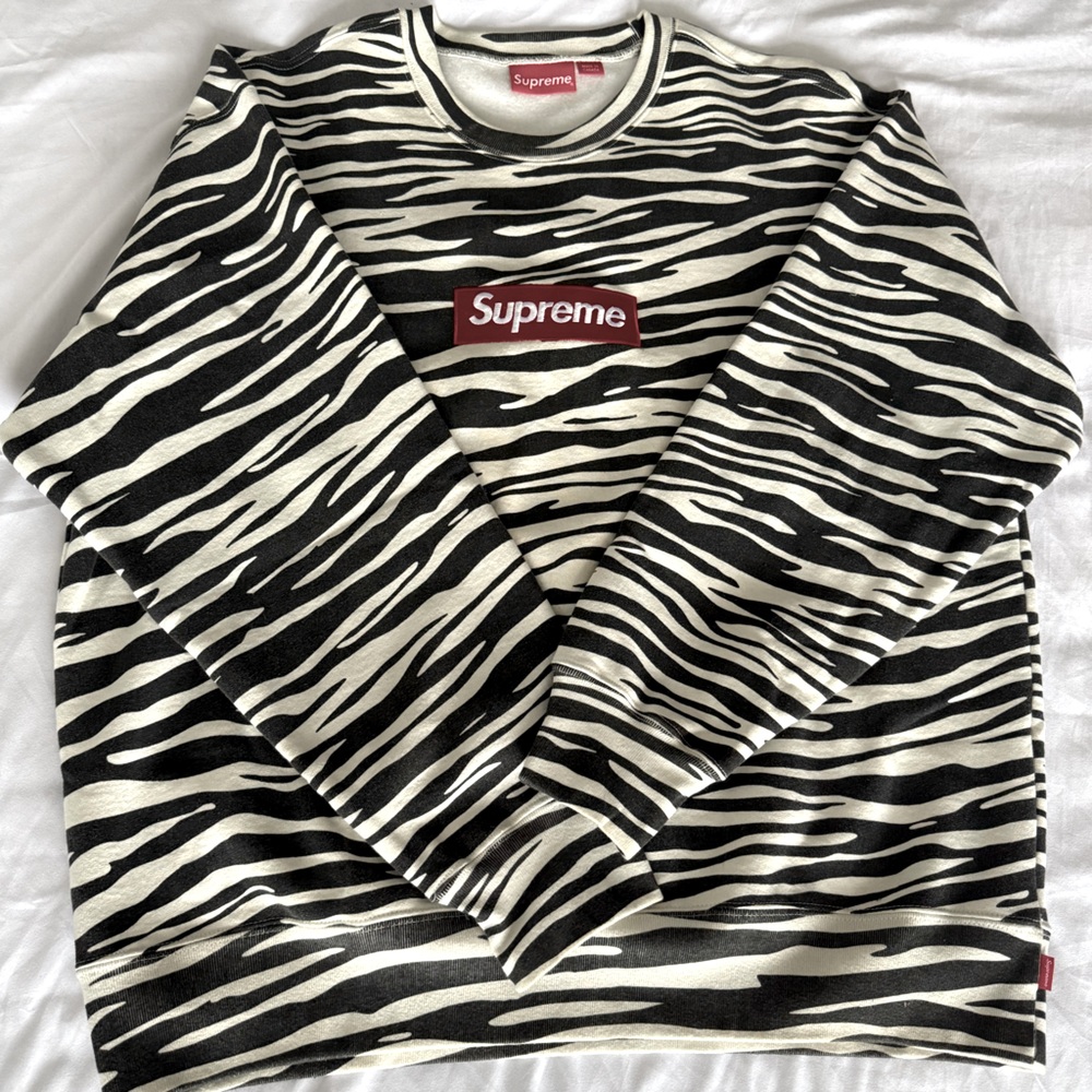 Supreme Zebra Box Logo Sweatshirt Sz Large